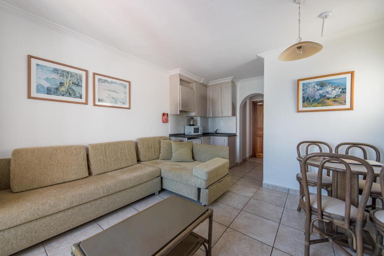 Es Cana Apartamentos Es Cane מראה חיצוני תמונה